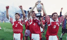 Uống bia, ăn burger và chơi golf, đây là cách Đan Mạch viết nên câu chuyện cổ tích Euro 1992