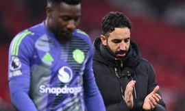 Phục dựng MU, Ruben Amorim mắc kẹt trong bài toán nơi khung gỗ