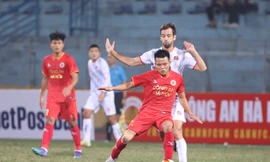 Công an Hà Nội và Hải Phòng chia điểm trong ngày khai mạc giải Tứ hùng