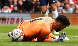 Thống kê gây sốc chứng minh Hugo Lloris là ‘Maguire trong giới thủ môn’