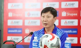 HLV Kim Sang-sik: 'Trận ra quân gặp Lào còn hơn cả một trận đấu'
