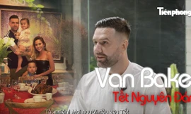 Cựu ngôi sao V-League Van Bakel chúc Tết độc giả báo Tiền Phong, tiết lộ món ăn Việt khoái khẩu và nơi đón Tết yêu thích