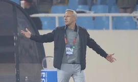 Nhận thất bại 0-3, HLV Myanmar Antoine Hey vẫn nói rằng Việt Nam chơi không tốt