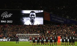 Chủ tịch FIFA đưa ra yêu cầu gây sửng sốt: mọi quốc gia phải đổi tên sân vận động thành Pele