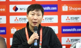 HLV Kim Sang-sik: 'Đội tuyển Việt Nam đã thể hiện sức mạnh của mình trước Thái Lan, và lẽ ra phải thắng cách biệt 2 bàn'