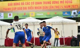 16 đội sôi nổi tranh Cúp Báo Đại biểu Nhân dân, Giải bóng đá các cơ quan Trung ương mở rộng 