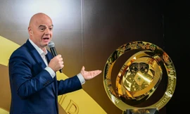 Gần 80 triệu đồng cho tấm vé gặp Chủ tịch FIFA