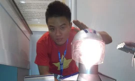 Người máy “Asimo Việt Nam”