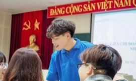 Bí thư Liên chi đoàn Trường Báo: 'Mình không sợ thất bại, thất bại phải sợ mình chứ!'