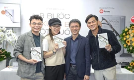 MC Khánh Vy dự lễ ra mắt sách '6 bước tự xuất bản một cuốn sách'