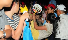 Cuộc cạnh tranh khẳng định cái tôi quá lố