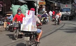 Kiểm định khí thải xe máy: Lo nguy cơ 'vỡ trận' 