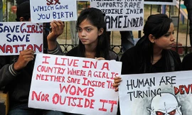 Các cuộc biểu tình chống hiếp dâm đang diễn ra khắp Ấn Độ