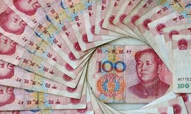 Bị kết án 10 năm tù vẫn thản nhiên đi du lịch?