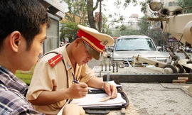 Đề nghị tịch thu xe đua trái phép