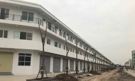 Hàng nghìn m2 đất 0 đồng đã được xây dựng thành những ki ốt giá tiền tỷ.