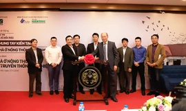 Đại diện Ban tổ chức phát động cuộc thi với chủ đề “Chung tay Kiến tạo nhà ở nông thôn Việt Nam” 