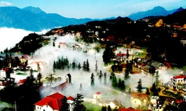 Thị xã Sa Pa, điểm du lịch hấp dẫn du khách.