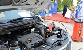 Những quy tắc vàng khi 'chết' ắc-quy