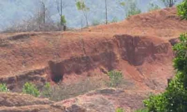 Thủ phủ đá đỏ Quỳ Châu: Của thiên trả địa!