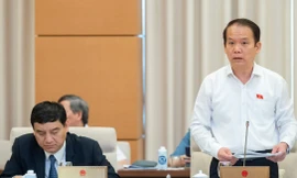 Tiêu chuẩn sức khỏe cán bộ lãnh đạo cần có quy định phù hợp để điều chỉnh