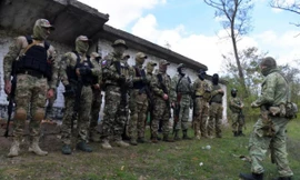 Nga và Ukraine trao đổi 100 tù binh 