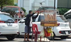 Người lao động Đà Nẵng mưu sinh giữa trời nóng 'đổ lửa'