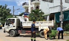 Người khuyết tật bán vé số bị xe ben lùi cán tử vong