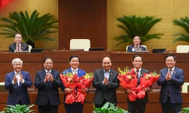 Ông Trần Hồng Hà, ông Trần Lưu Quang giữ chức phó thủ tướng Chính phủ