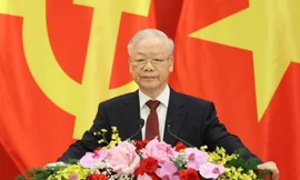 'Mối tình thắm thiết Việt - Hoa, vừa là đồng chí, vừa là anh em'