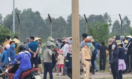 Khởi tố vụ án liên quan việc hàng trăm người mang băng rôn phản đối xây dựng cảng container ở Nghi Sơn 