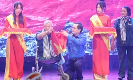 Thắp sáng 'Ánh lửa từ trái tim'