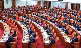Sự gương mẫu của vợ, chồng, con là tiêu chí để lấy phiếu tín nhiệm cán bộ