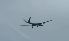 Máy bay tấn công không người lái Sirius của Nga lần đầu cất cánh 