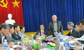 Đoàn Đại biểu Quốc hội Hải Phòng về đầm ông Vươn