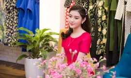 Á hậu Huyền My tái xuất sau 2 tháng du học