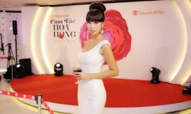 Hà Anh 'tái xuất' quyến rũ sau kỳ trăng mật