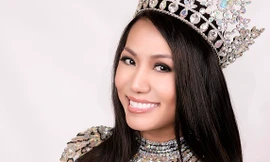 Kelly Trang Trần dự thi Hoa hậu Quý bà thế giới 2016