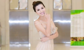 Oanh Yến xuất hiện gợi cảm sau tuyên bố rút khỏi showbiz