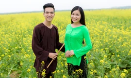 Cặp đôi hát dân ca Bùi Thuý - Hữu Tuấn.