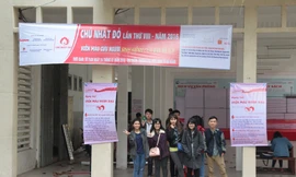 Trường ĐH Kinh tế Đà Nẵng đã sẵn sàng cho ngày hội Chủ nhật Đỏ sẽ diến ra vào sáng mai 24/1. Ảnh: Đào Phan. 