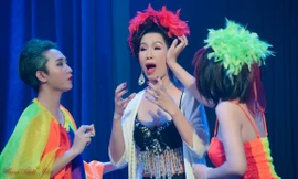 Á hậu Trịnh Kim Chi hoá 'thảm hoạ thời trang' trong vở kịch mới