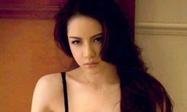 'Tiểu Thư Kỳ' Phan Sương Sương khoe sắc nóng bỏng