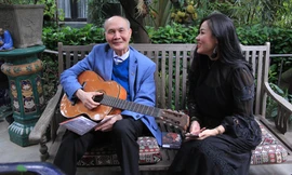 Nhạc sĩ Vũ Thành An và ca sĩ Ngọc Châm - người vừa ra album đầu tay với các sáng tác mới của ông