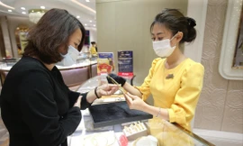 Giá vàng trong nước cao hơn giá vàng thế giới, nhà đầu tư không còn mặn mà với vàngẢnh: Như Ý