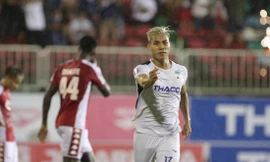 HAGL đánh bại CLB Tp Hồ Chí Minh 5-2 để vào nhóm tranh cúp vô địch V-League 2020 Ảnh: Hữu Phạm 