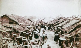 Cảnh buôn bán Hà Nội thời Pháp thuộc ảnh: TL