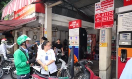 Thị trường xăng dầu bán lẻ được dự báo sẽ sôi động hơn trong thời gian tới khi có thêm doanh nghiệp cạnh tranh. Ảnh: Như Ý 