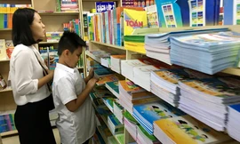 SGK là sản phẩm hàng hóa đặc biệt, do vậy Nhà nước vẫn phải có trách nhiệm quản lý chặt chẽ Ảnh : Như Ý 