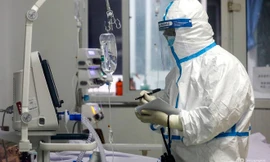 Ðề xuất người cách ly Covid-19 được hưởng bảo hiểm xã hội